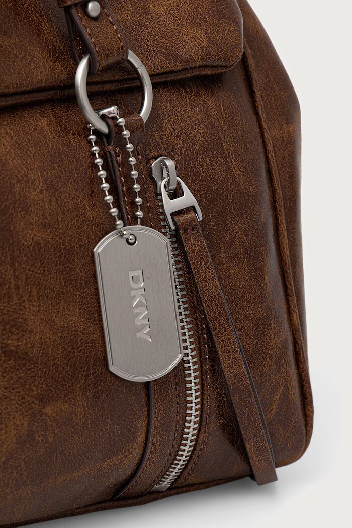 DKNY чанта tote дамска от имитация на кожа кафява R62DLR15