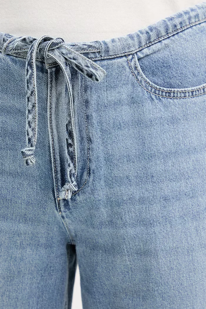 DKNY Дънки в синьо DJ6G4184