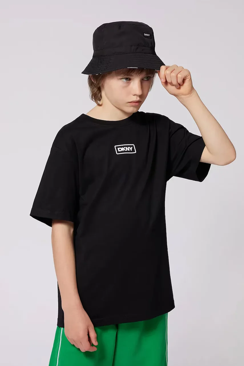 DKNY Детска капела с две лица