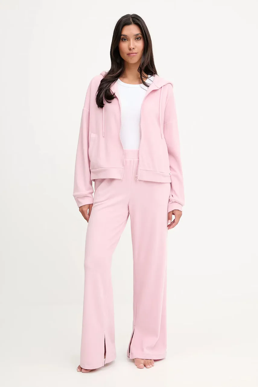 DKNY Пижама