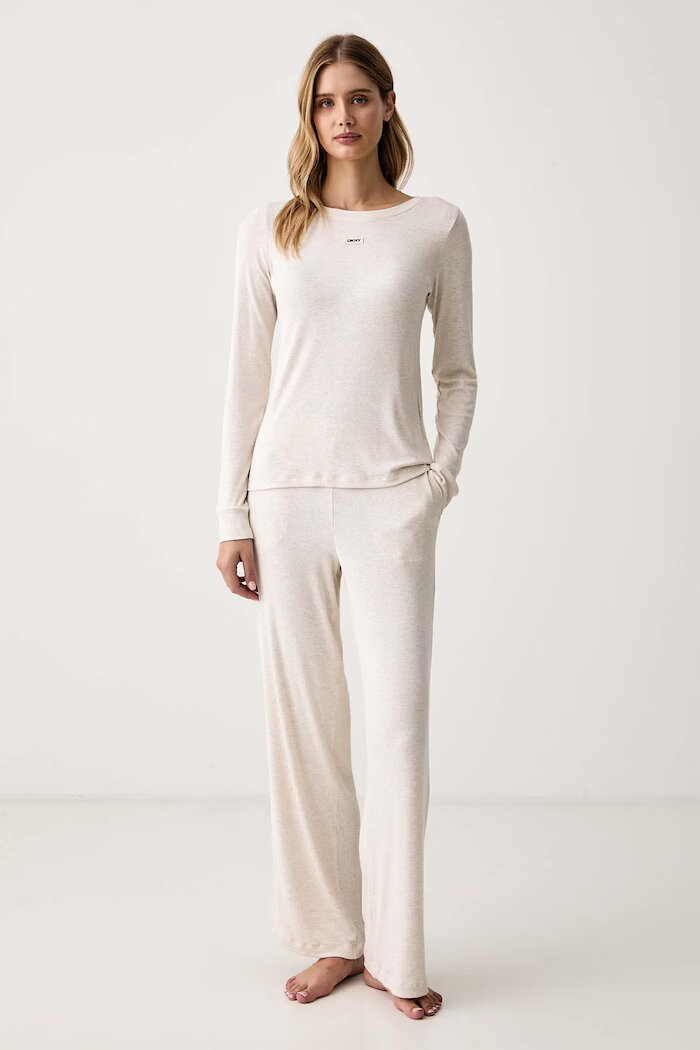 DKNY пижама дамска от вискоза бежова YI80136