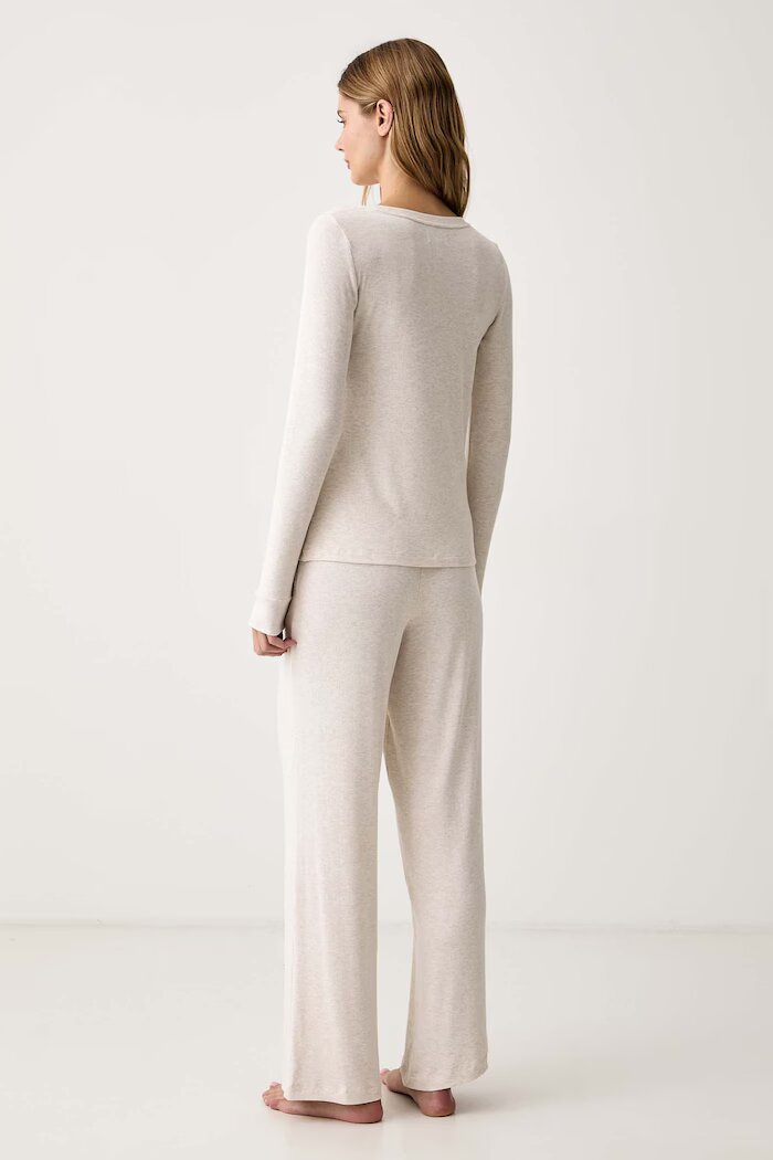 DKNY пижама дамска от вискоза бежова YI80136