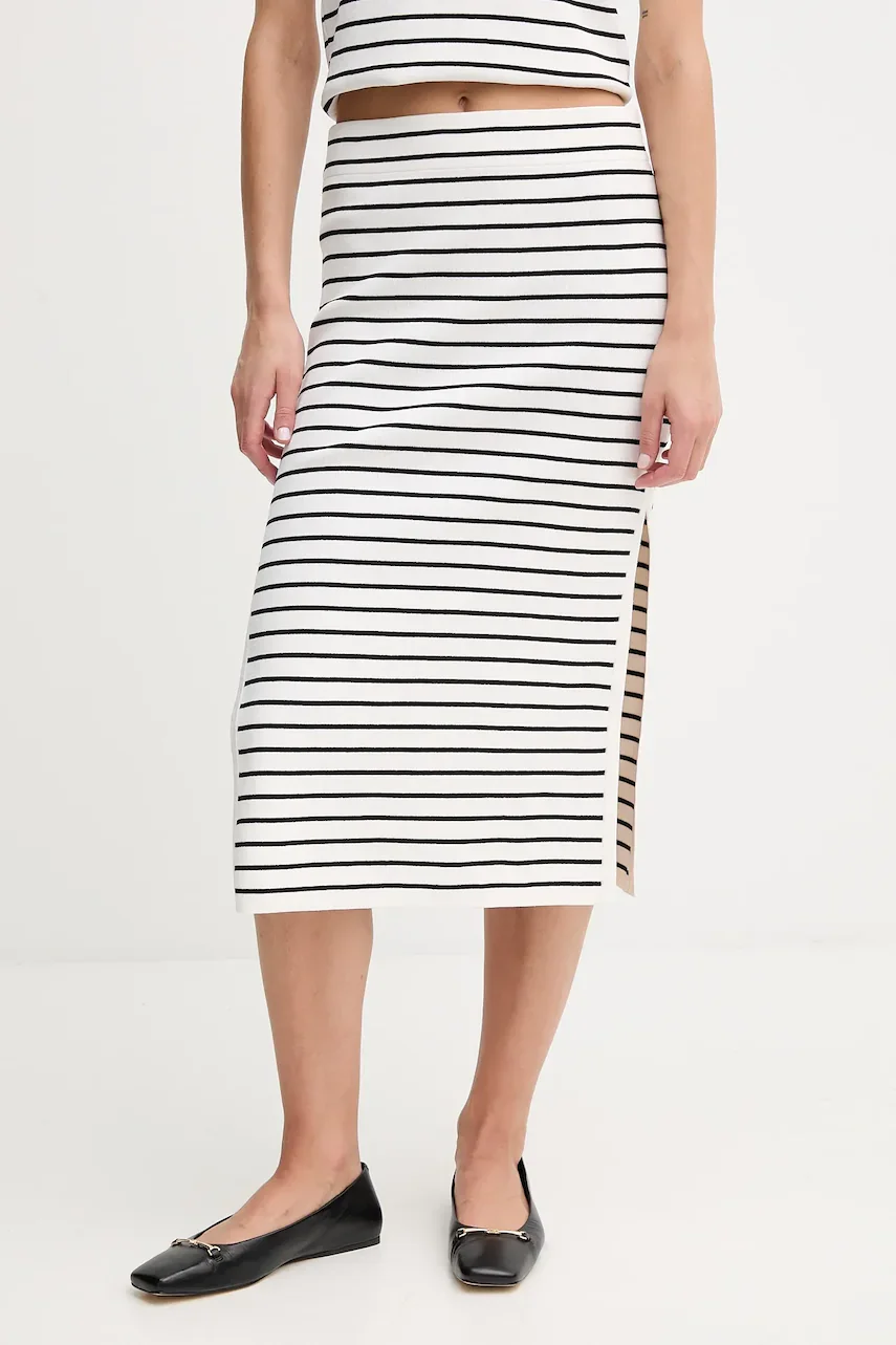 DKNY Пола