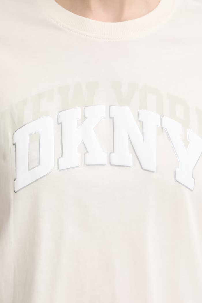DKNY тениска дамска от памук бежова DP6T1733