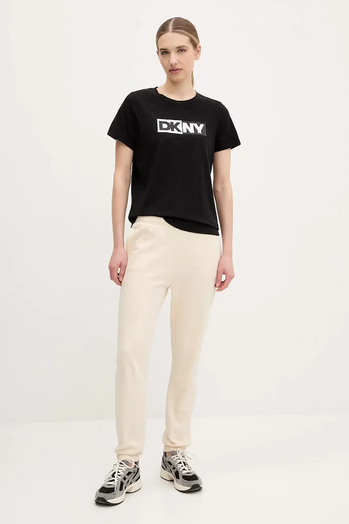 DKNY Тениска в черно DP5T5894