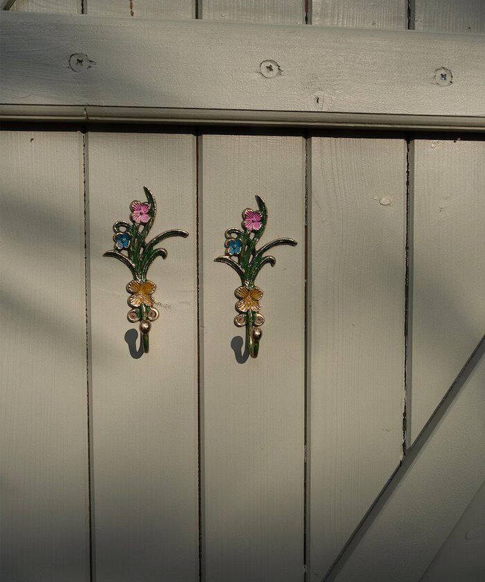 Doing Goods Закачалка за стена Ivy Hook в жълто