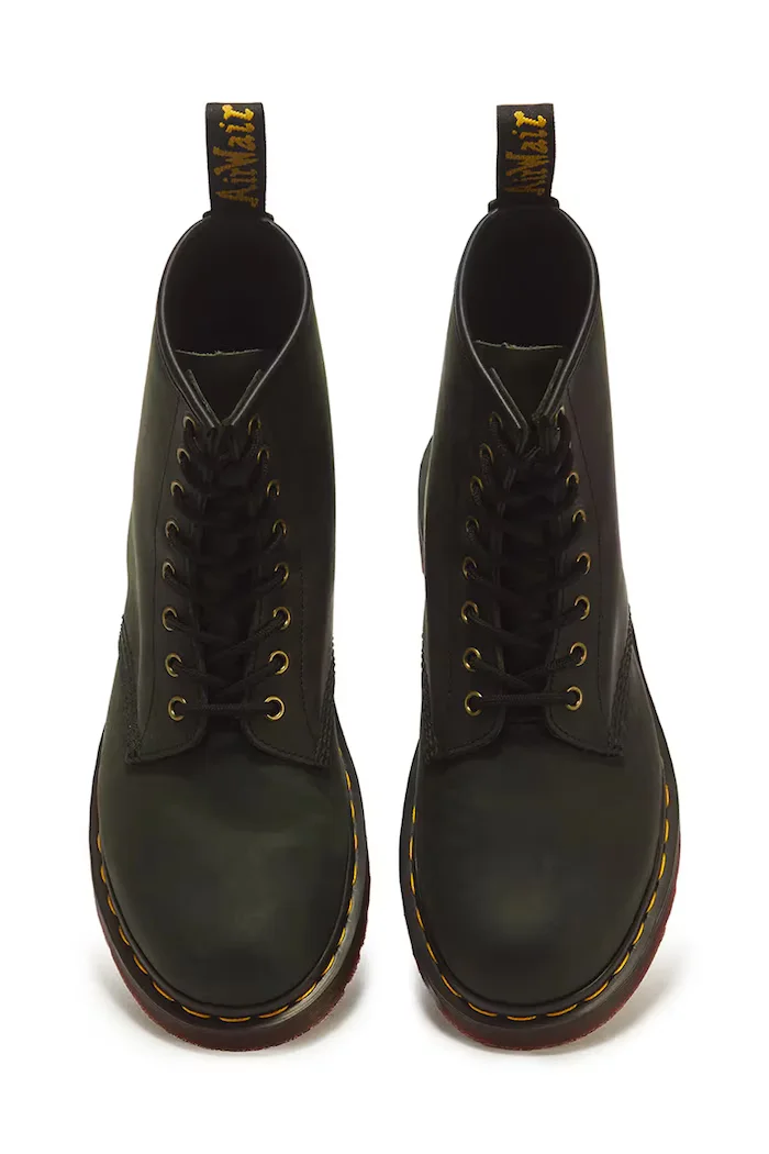 Dr Martens боти от кожа 1460 зелени DM11822300