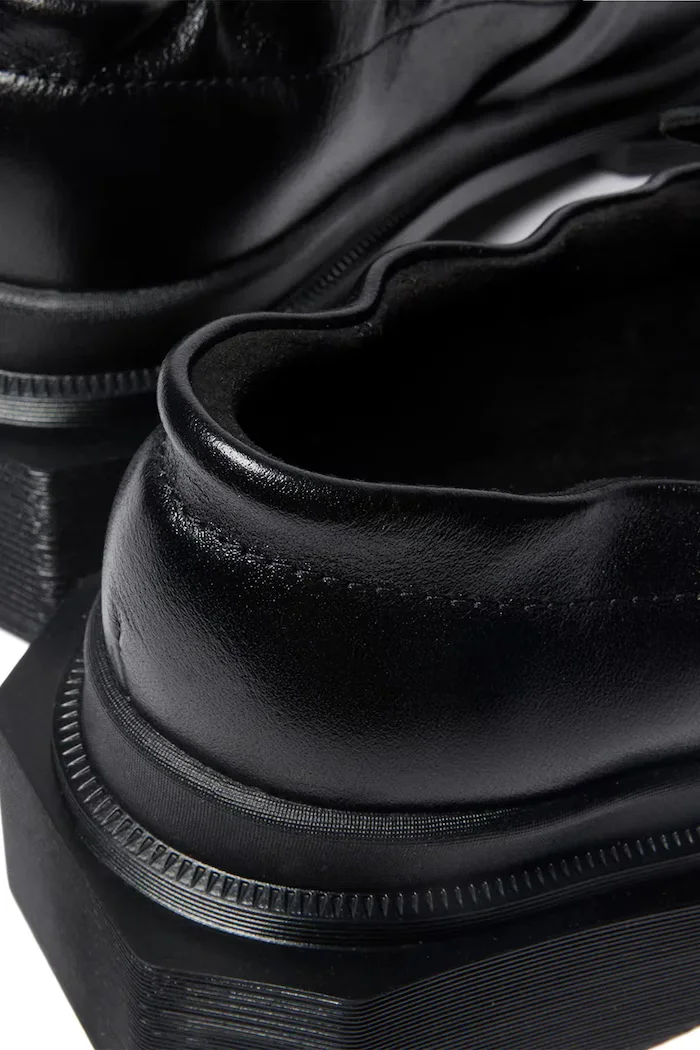 Dr. Martens Кожени мокасини Maybole Loafer в черно с платформа DM42063001