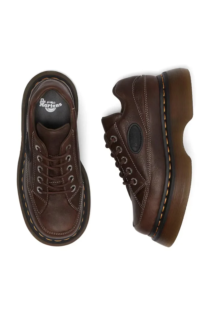 Dr. Martens Кожени половинки обувки Buzz 5i в кафяво с платформа DM41129200