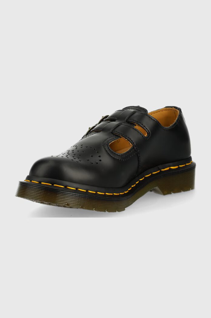 Dr Martens Кожени половинки обувки в черно с равна подметка