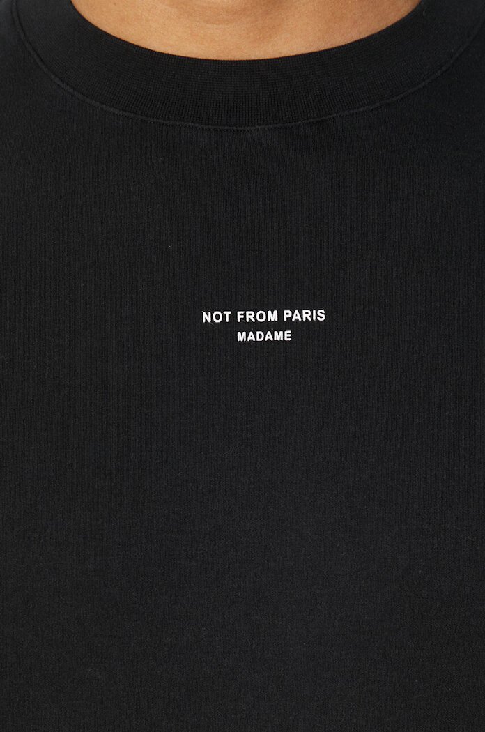 Drôle de Monsieur Памучна тениска Le T-Shirt Slogan Classique в черно с изчистен дизайн PERM-TS202-CO002-BL
