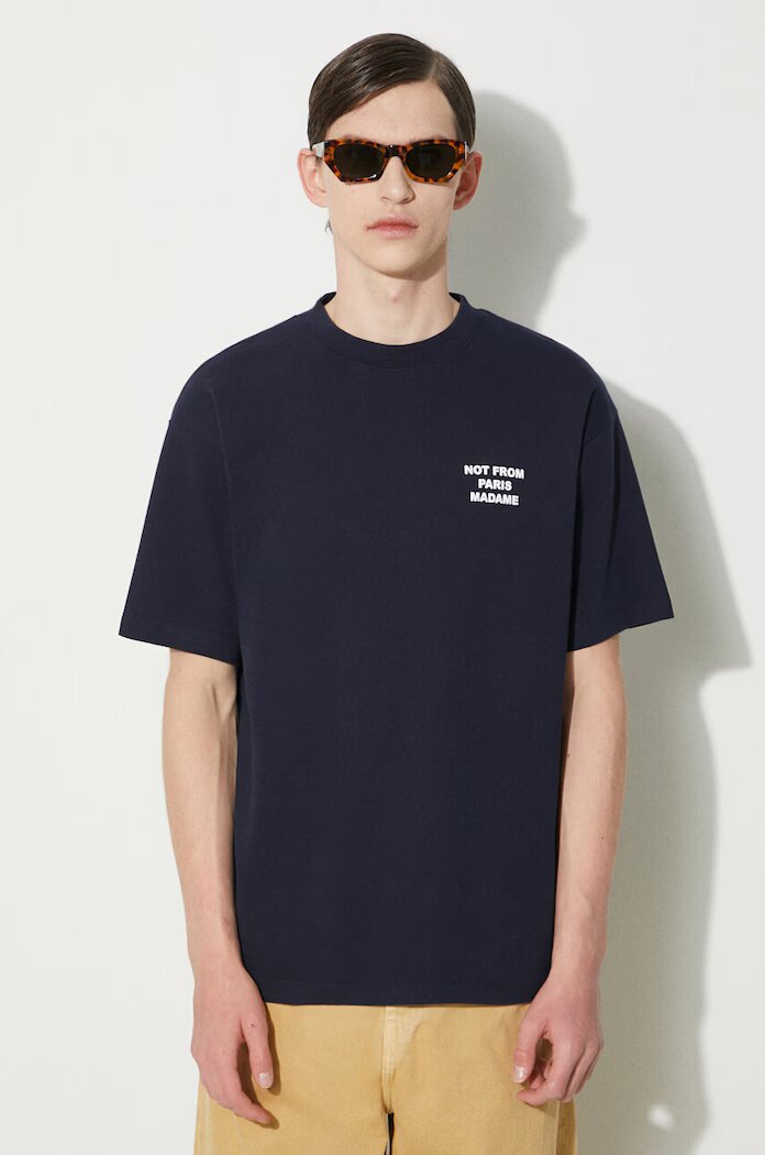 Drôle de Monsieur Памучна тениска Le T-Shirt Slogan в тъмносиньо с принт PERM-TS203-CO002-NY
