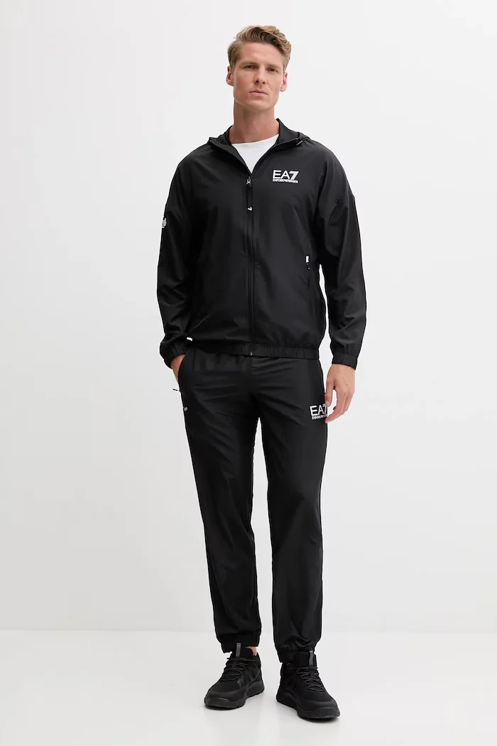 EA7 Emporio Armani Анцуг мъжки в черно