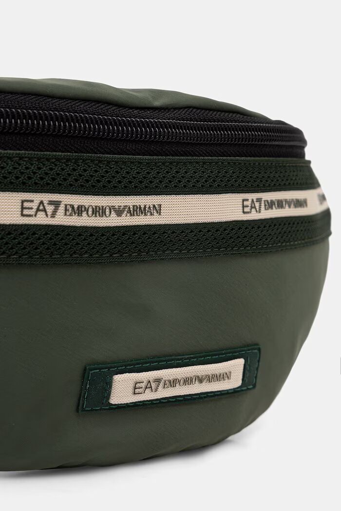 EA7 Emporio Armani чанта за кръста за носене на рамо зелена AF23098.7X000637
