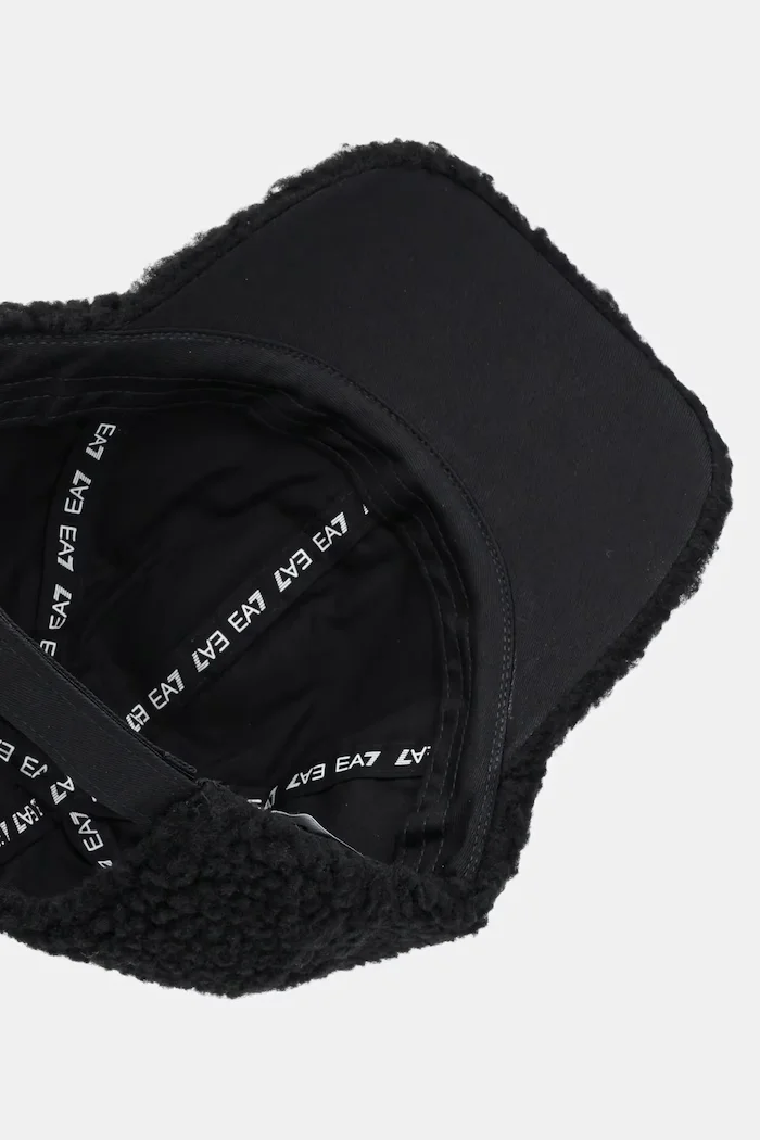 EA7 Emporio Armani Шапка с козирка в черно AF16077.7W000710