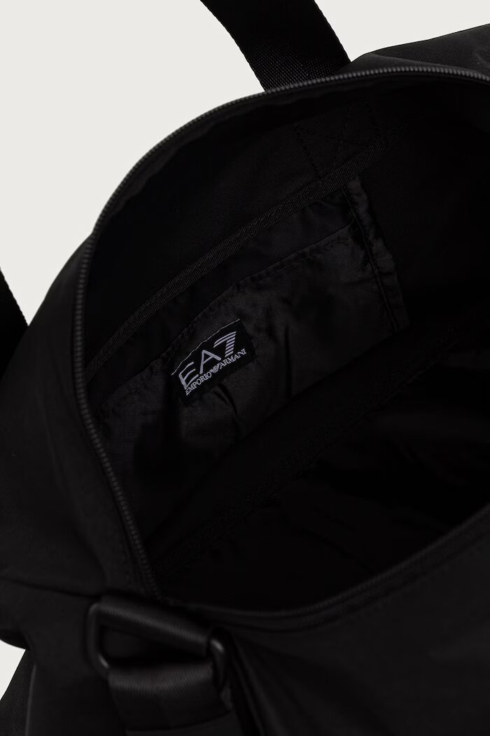 EA7 Emporio Armani спортна чанта черна AF29354.7X000763