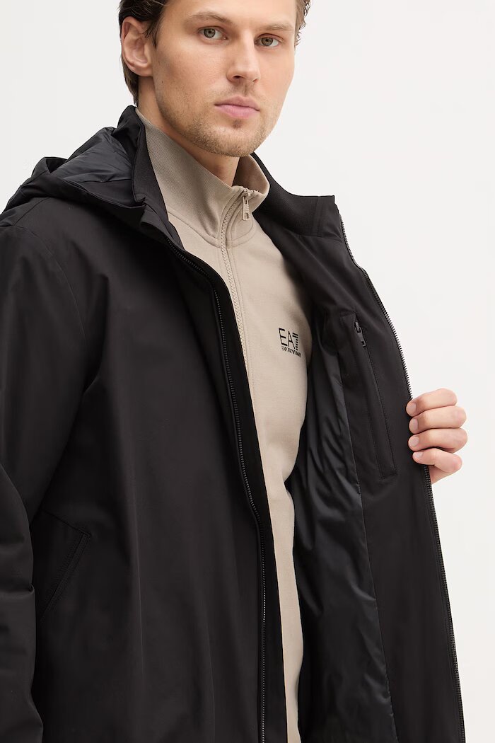 EA7 Emporio Armani Яке в черно преходен модел AF21228.7M002279