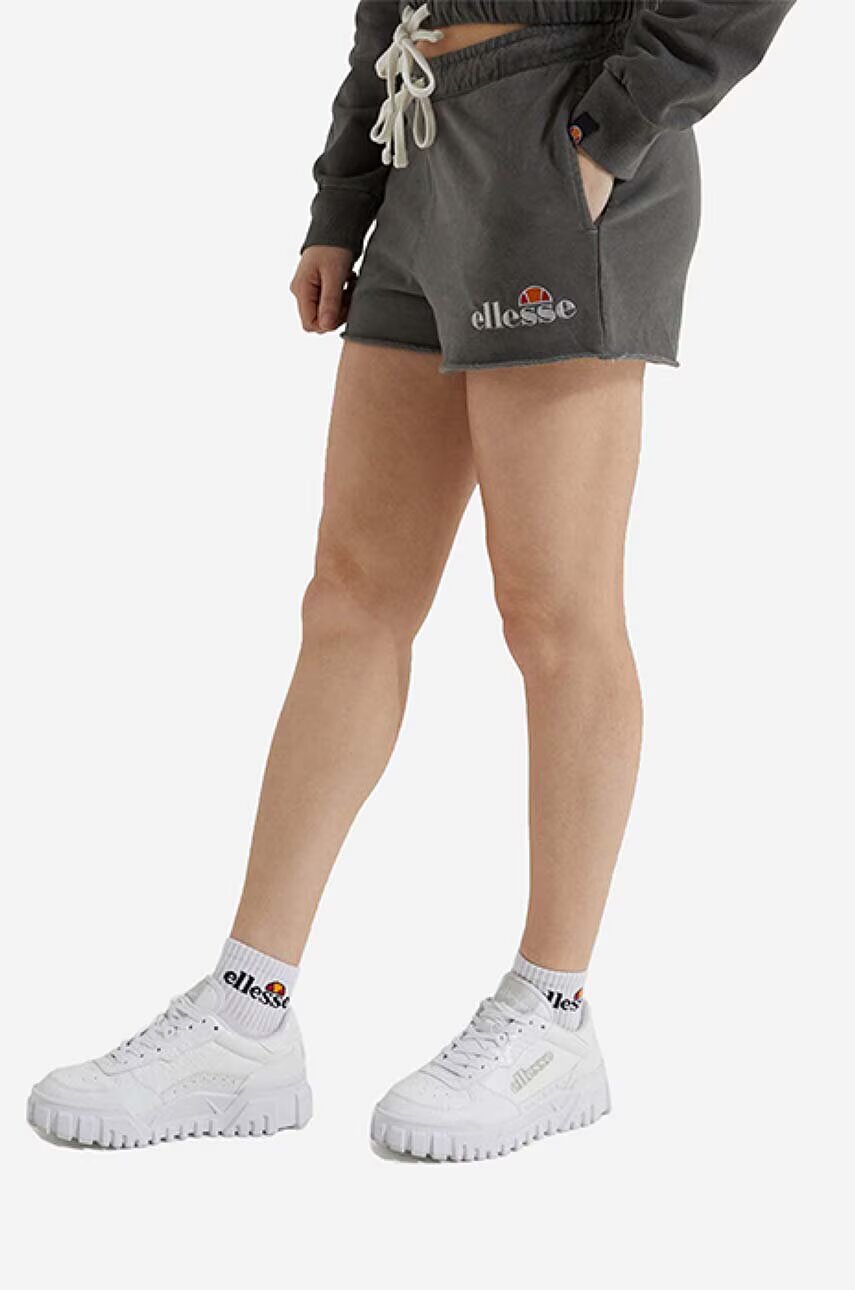 ELLESSE Памучен къс панталон Colieur