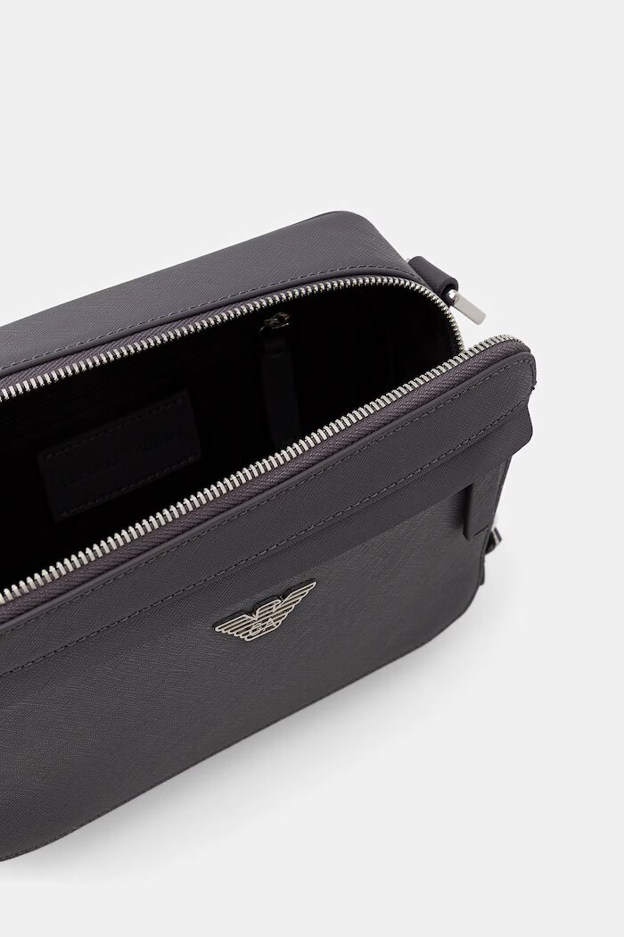 Emporio Armani чанта през рамо мъжка от имитация на кожа сива EM001186 AF13805