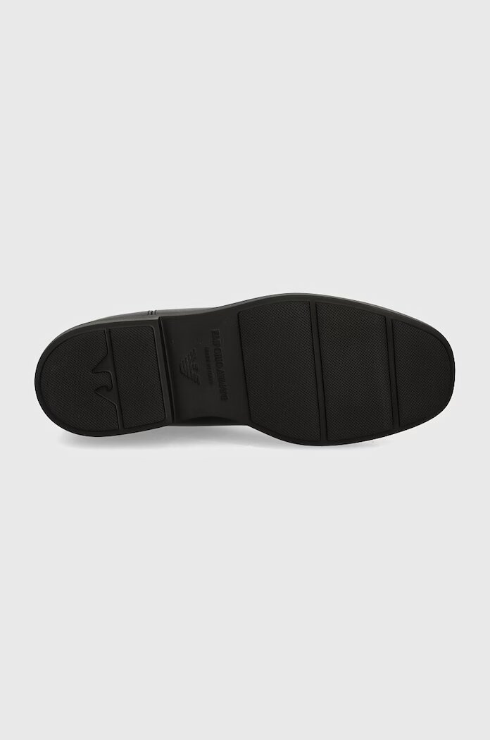 Emporio Armani Кожени боти в черно с равна подметка EW000425 AF11991 UC001