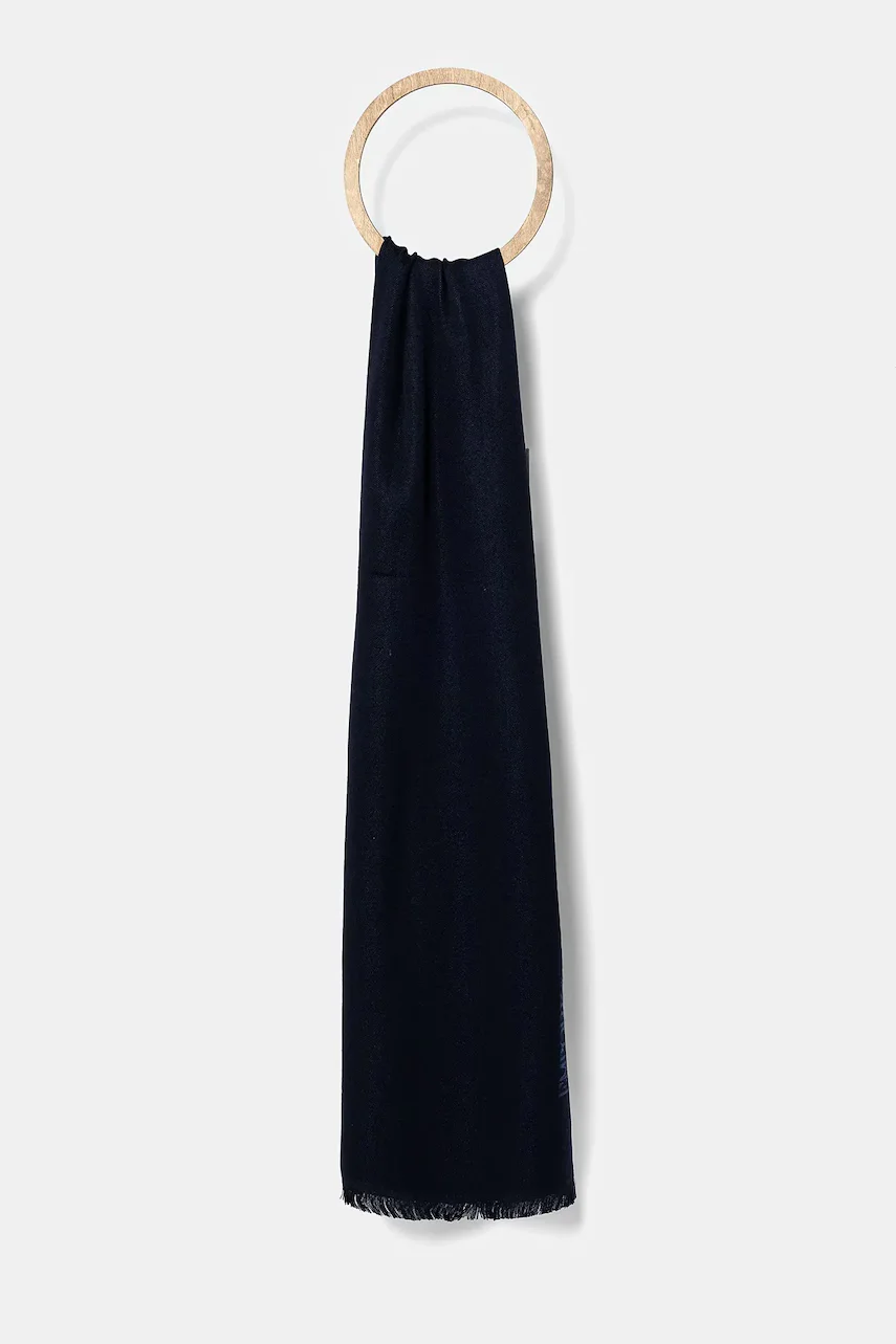 Emporio Armani Шал