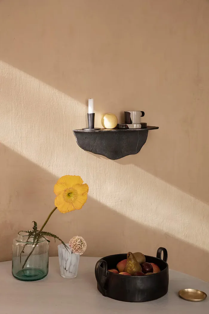 Ferm Living Стенен рафт Fracture в черно