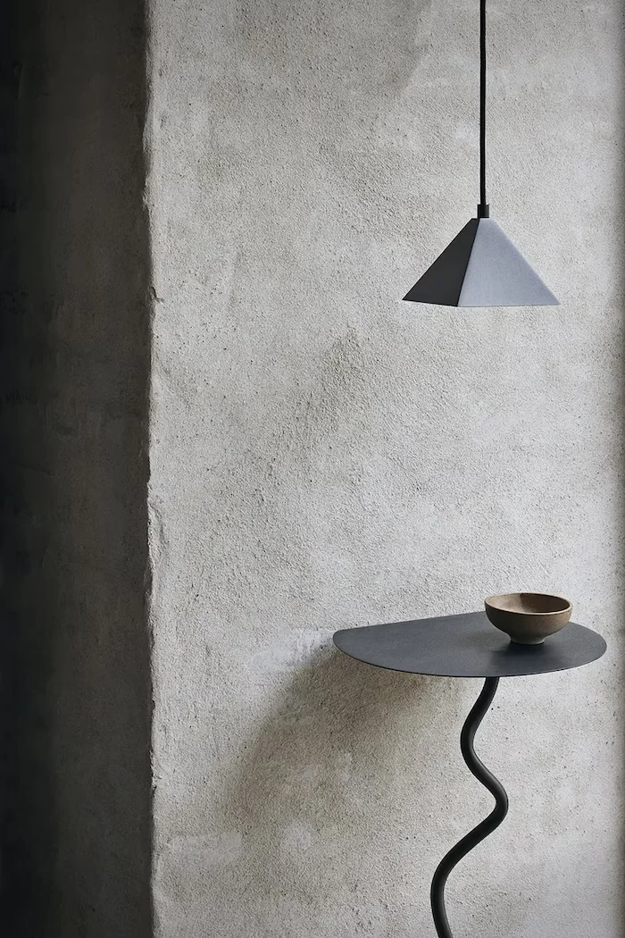 Ferm Living Стенна маса Curvature в черно