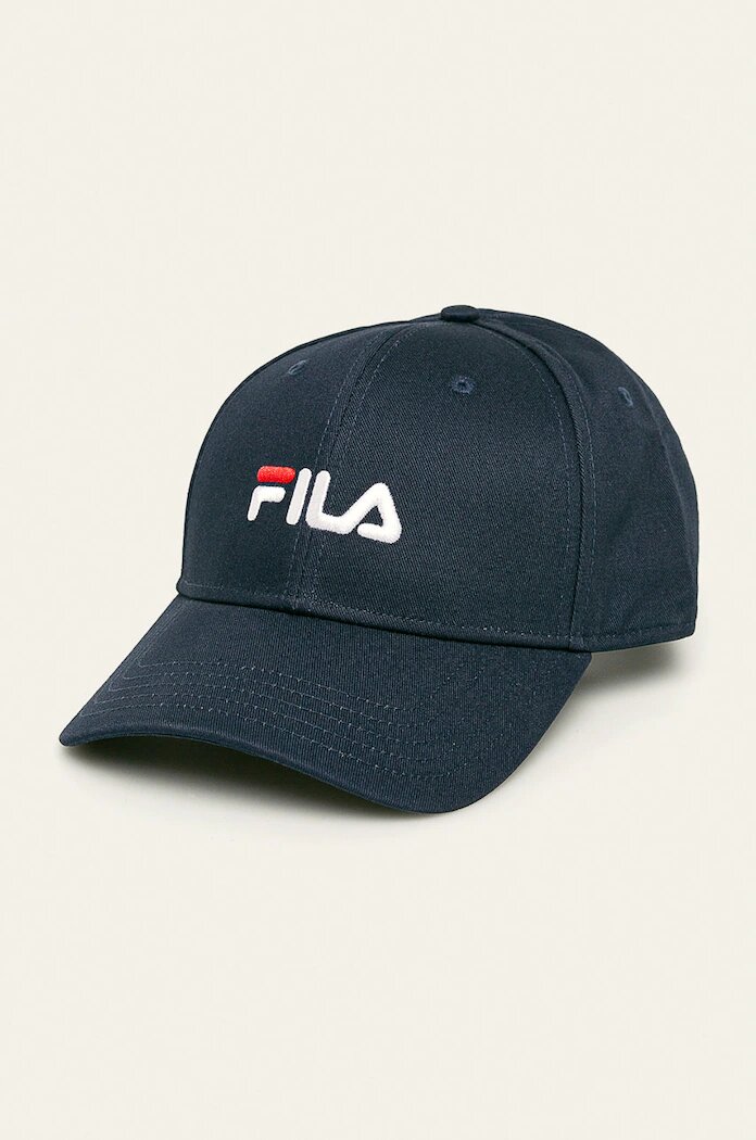 Fila Шапка в тъмносиньо с апликация