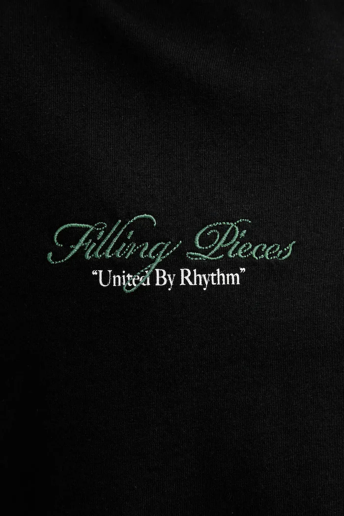 Filling Pieces Памучна тениска T-shirt DJ в черно с принт 422520500241