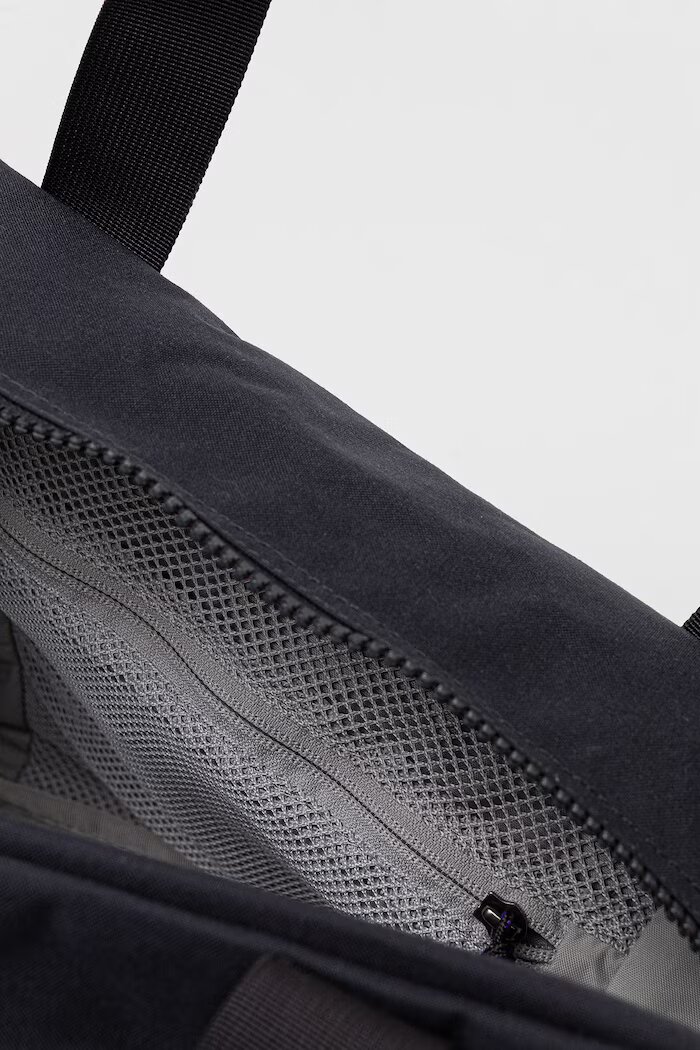 FjallRaven Чанта Vardag Duffel 33L в черно F23200342