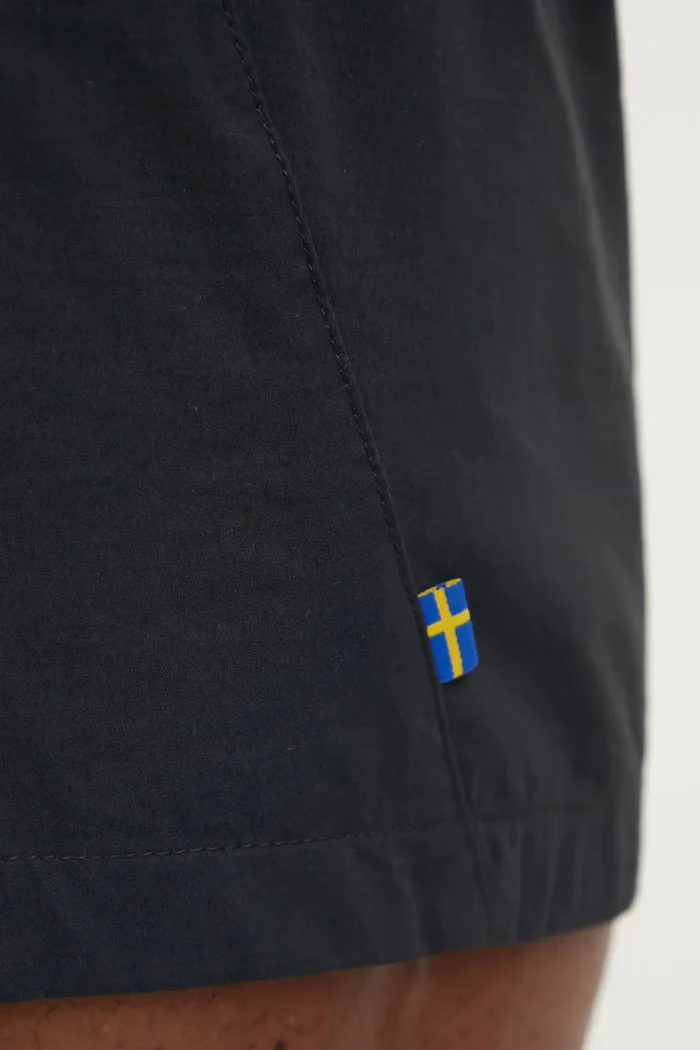 FjallRaven Къс панталон за спортове на открито High Coast в черно F12200207