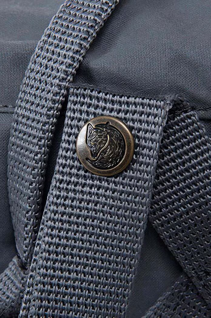 FjallRaven Раница Kanken F23510 46 в сиво голям размер с изчистен дизайн