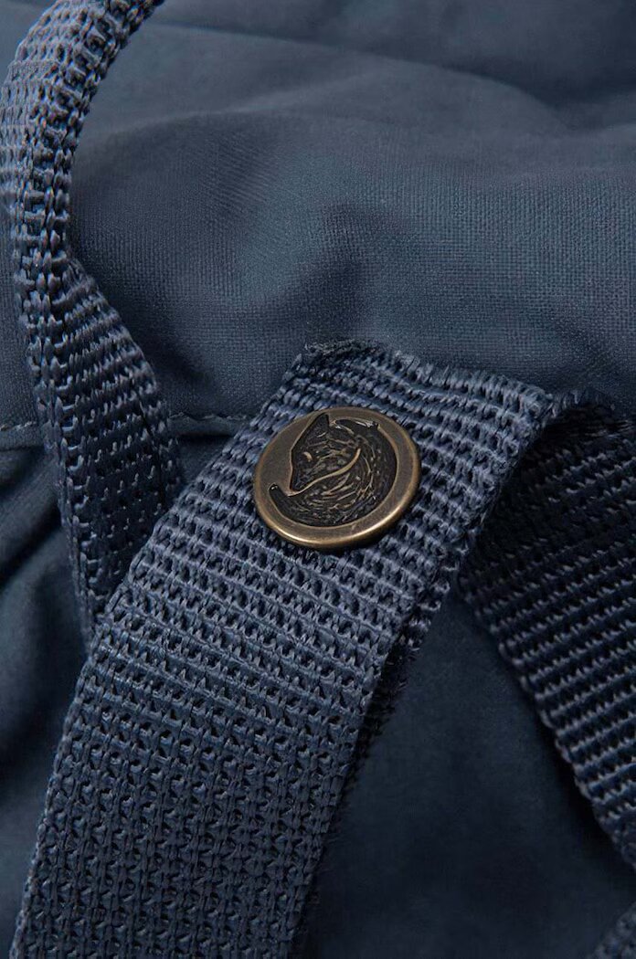 FjallRaven Раница Kanken в сиво голям размер с апликация