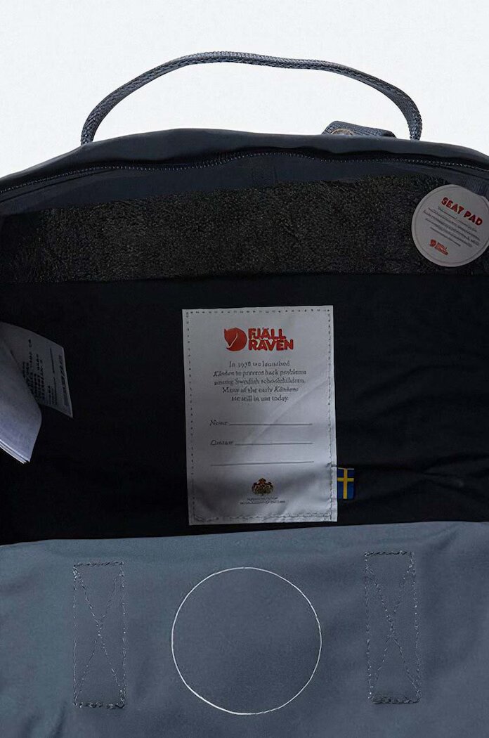 FjallRaven Раница Kanken в сиво голям размер с апликация
