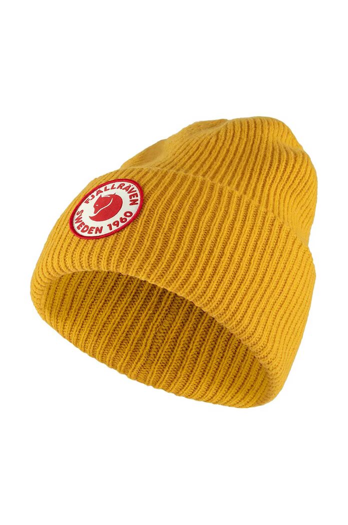 FjallRaven Вълнена шапка 1962 Logo в жълто от плътен трикотаж от вълна