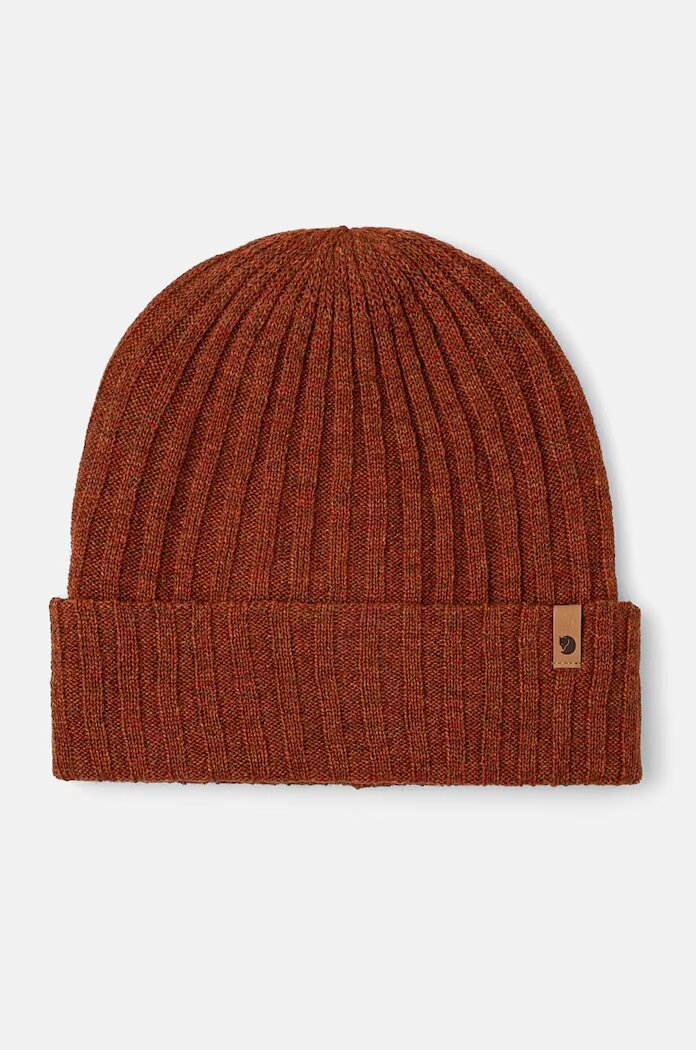 FjallRaven Вълнена шапка Byron Hat Thin в кафяво с фина плетка от вълна F77387.215