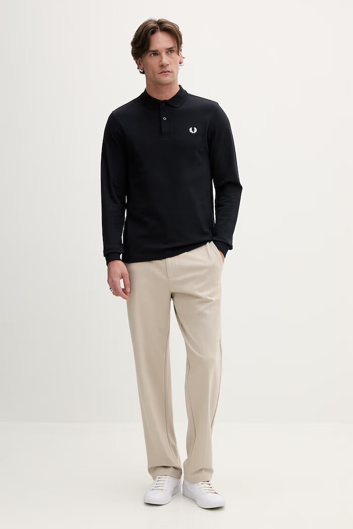 fred perry Памучна блуза с дълги ръкави в тъмносиньо с апликация M6006.608