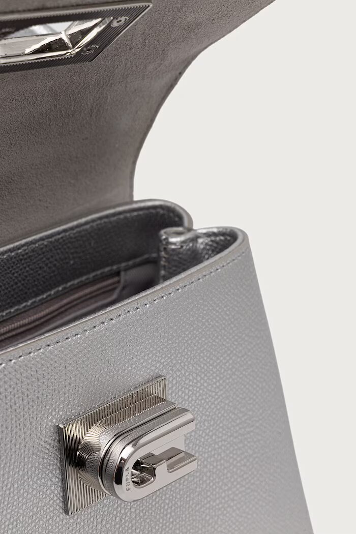 Furla чанта crossbody дамска от кожа 1927 Mini Top Handle сребърна WB00109.AMT000.Y3000