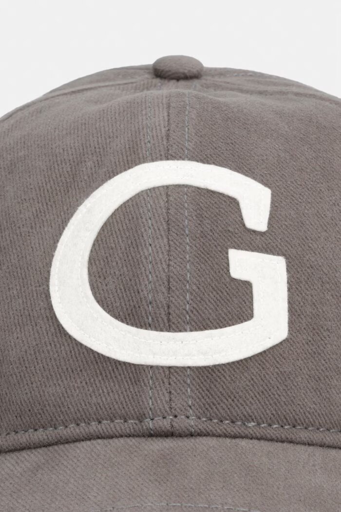 Gant шапка с козирка мъжка от памук сива 9901312