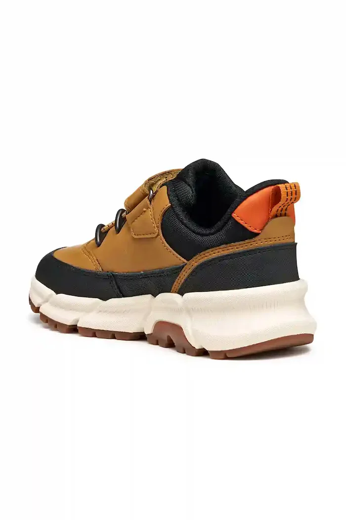 Geox Детски маратонки FLEXYPER в кафяво J56LCA.0MEFU