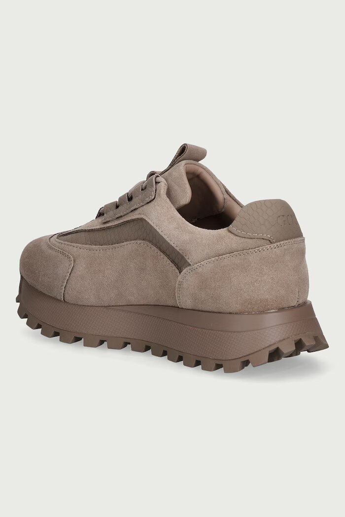 GOE маратонки дамски от велур бежови с платформа UU2N4900 TAUPE