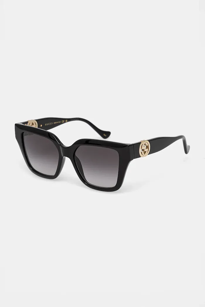 Gucci Слънчеви очила в черно GG1023S