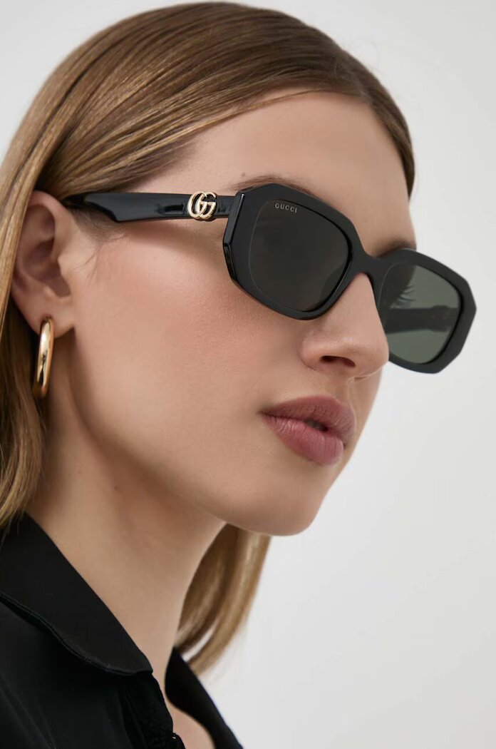 Gucci Слънчеви очила в черно GG1535S
