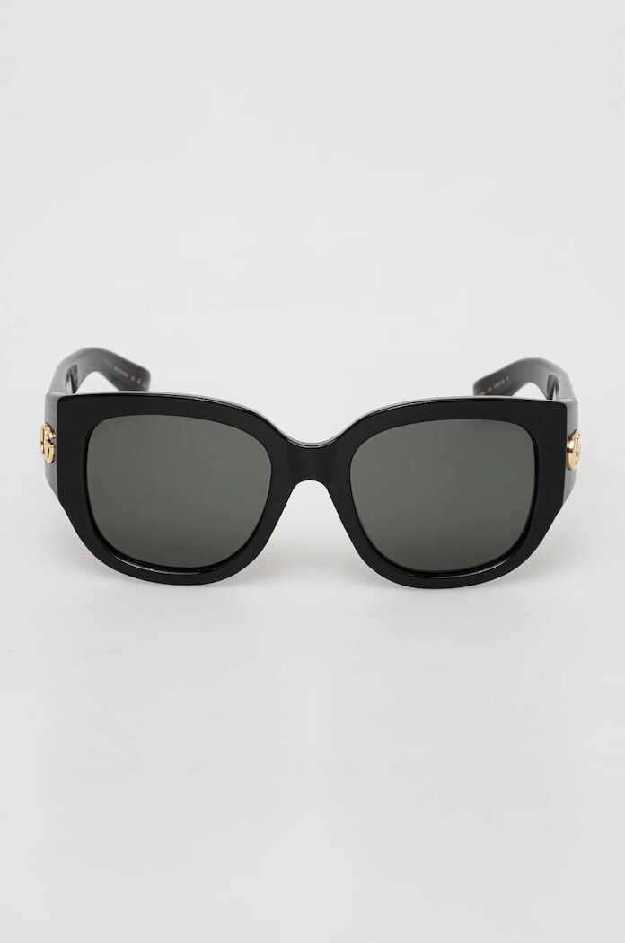 Gucci Слънчеви очила в черно GG1599SA