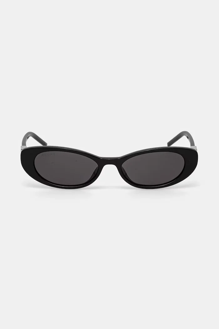 Gucci Слънчеви очила в черно GG1680S