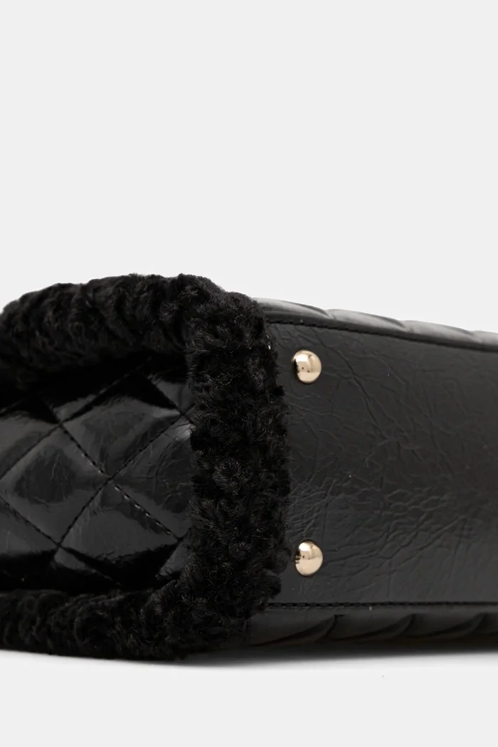 GUESS Чанта CRISTI в черно HWTG81 39090