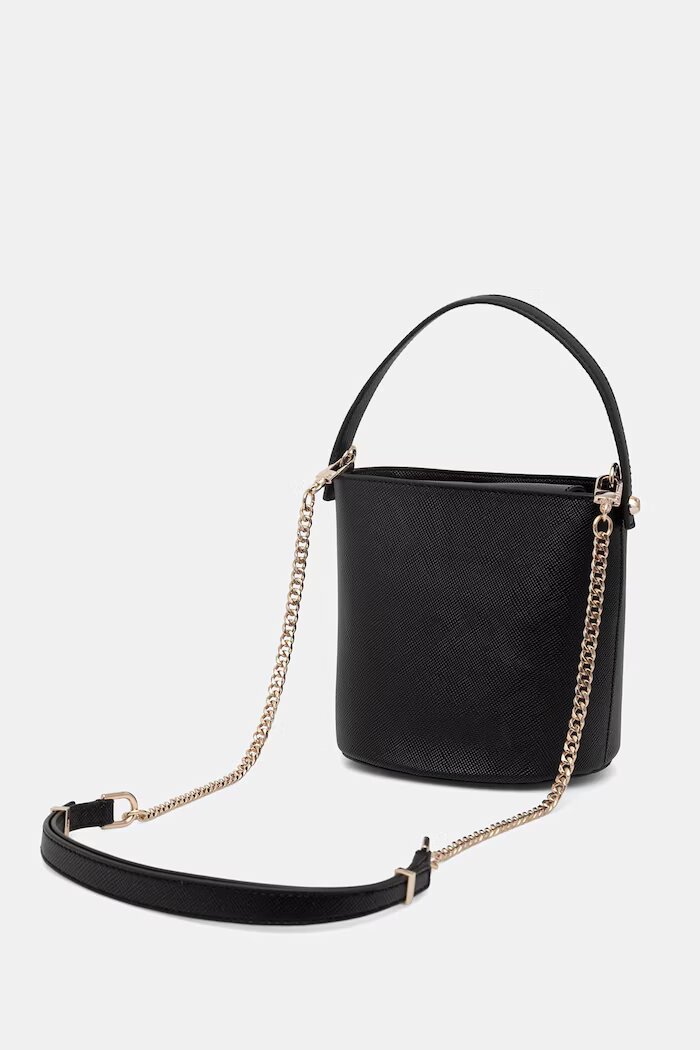 GUESS чанта crossbody дамска от имитация на кожа PATSIE черна HWZG99 19030