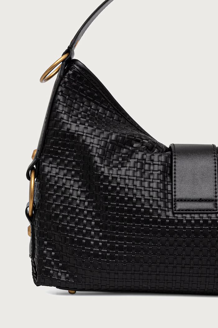 GUESS чанта дамска CAMDEN черна HWWW93 08180