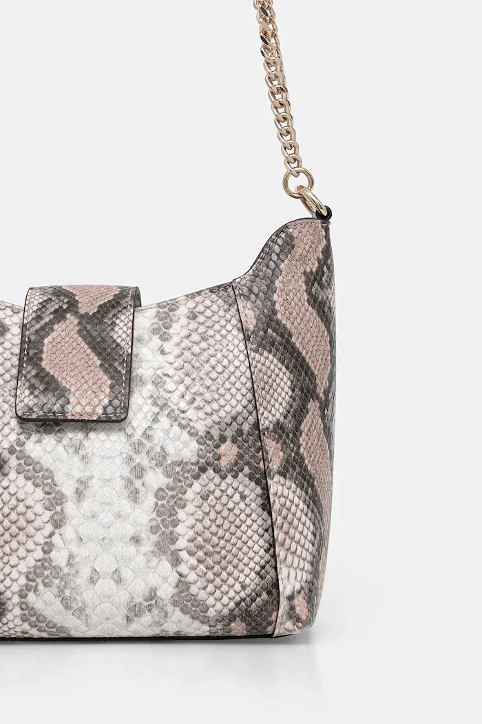 GUESS Чанта JANE в розово HWKG98 91010