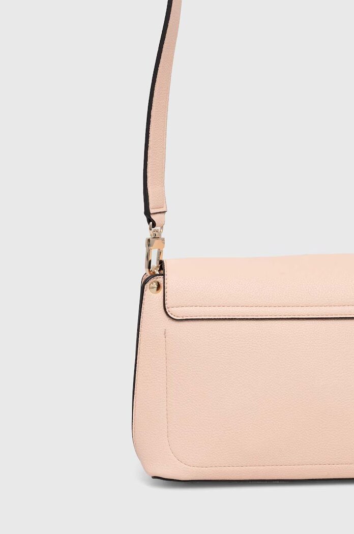 GUESS Чанта MERIDIAN в оранжево HWBG87 78200